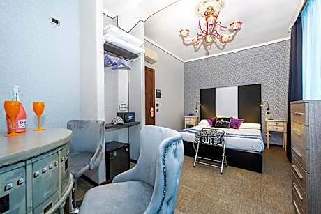 Deluxe queen Room with jacuzzi