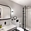 Hotel Astoria Vienna, Curio Collection by Hilton