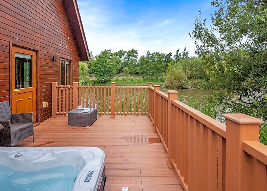 Anglesey Lakeside Lodges