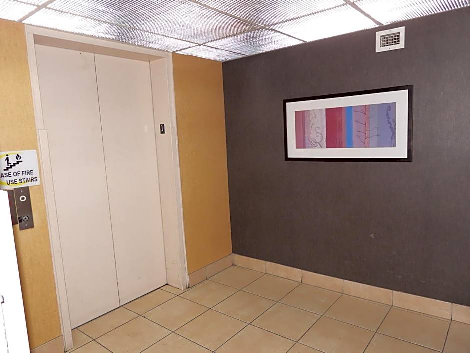 Super 8 by Wyndham Westminster Denver North