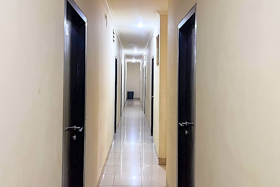 Arcadia Rooms RedPartner