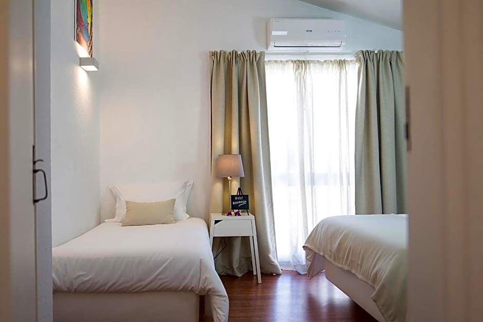 Art 4 You Cascais Suites