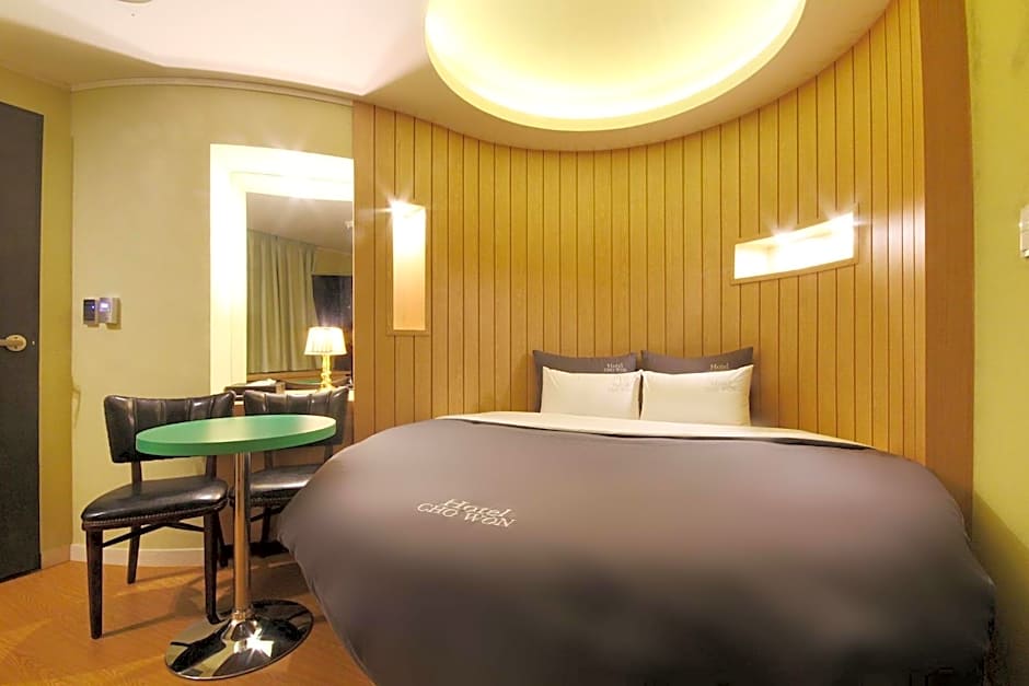 Hotel Chowon
