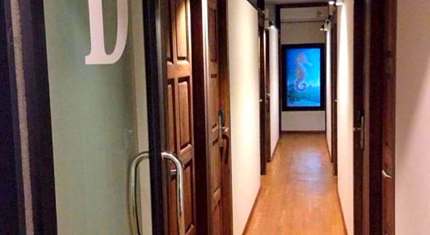 Seahorse Lipe Hostel