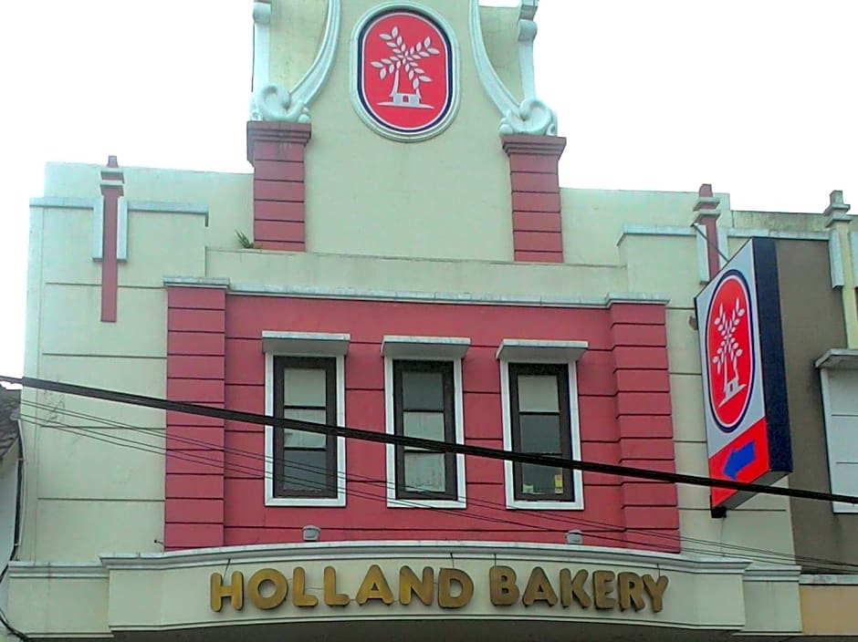 OYO 1851 Hotel Malang                                                                           