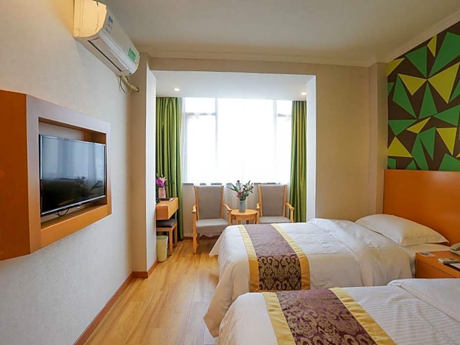 Vatica Hefei Lujiang Road Hotel