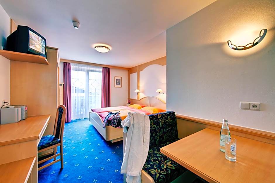 Parkhotel Plauserhof