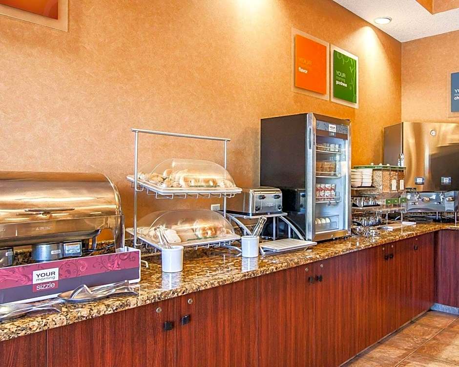 Comfort Suites Redmond Airport