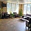 Fairview Inn & Suite