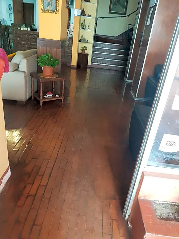 Suite Service Apart Hotel