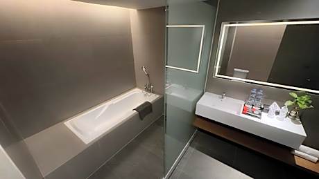 King Suite