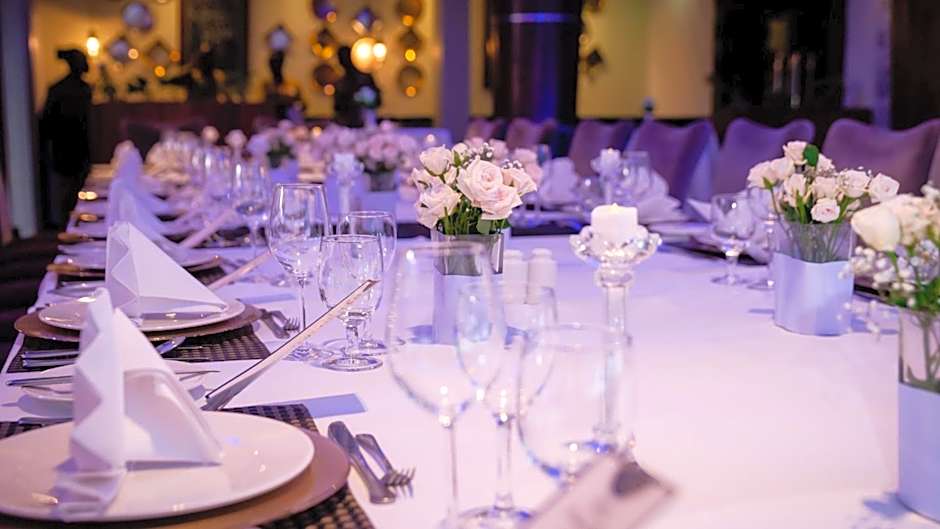 Peninsula Hotel Dar Es Salaam