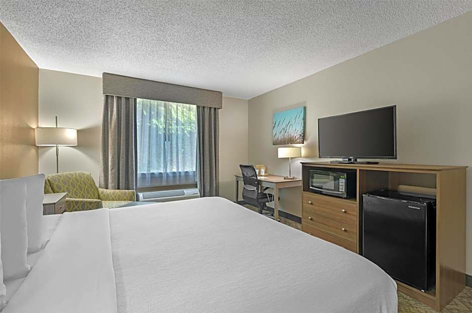 Best Western Center Inn