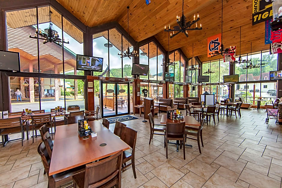 River Terrace Resort and Convention Center
