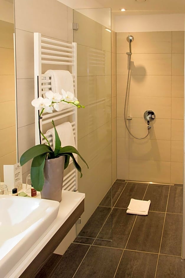 Hotel Schloss Weikersdorf