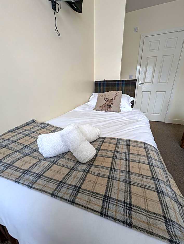 The Yew Tree at Longhope