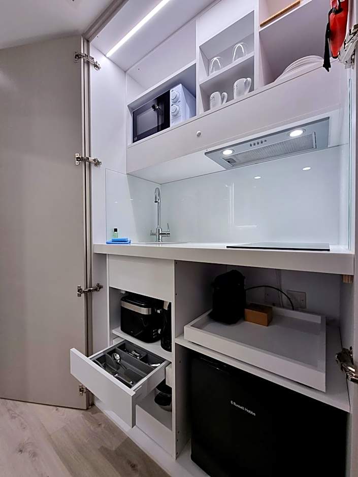 NOX Kensington Gardens