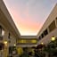 Airport Inn
