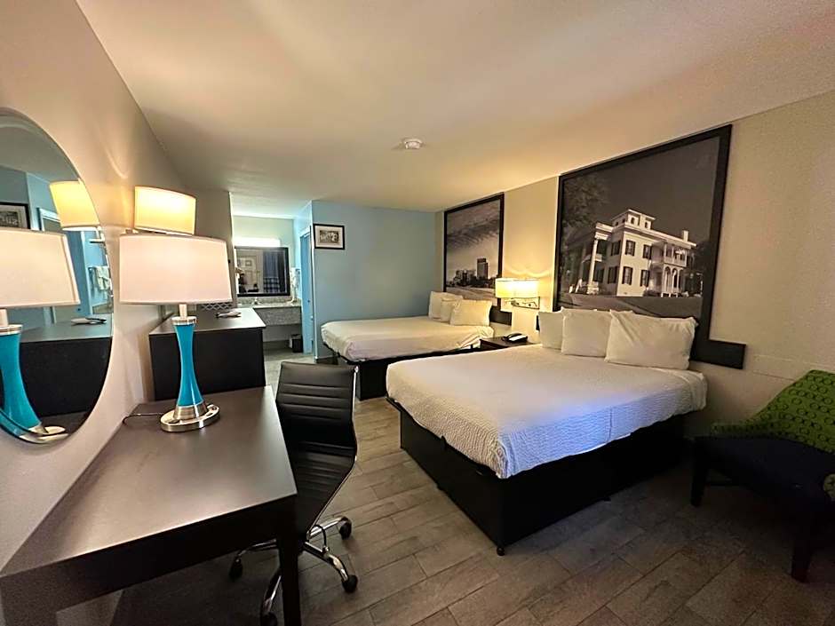 Super 8 by Wyndham Ocean Springs Biloxi