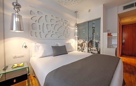 DOUBLE FOR SINGLE USE (1 ADULT)