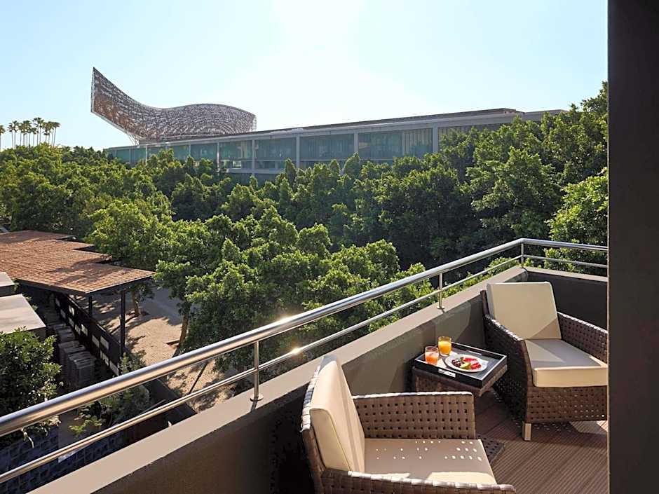 Sofitel Barcelona Skipper