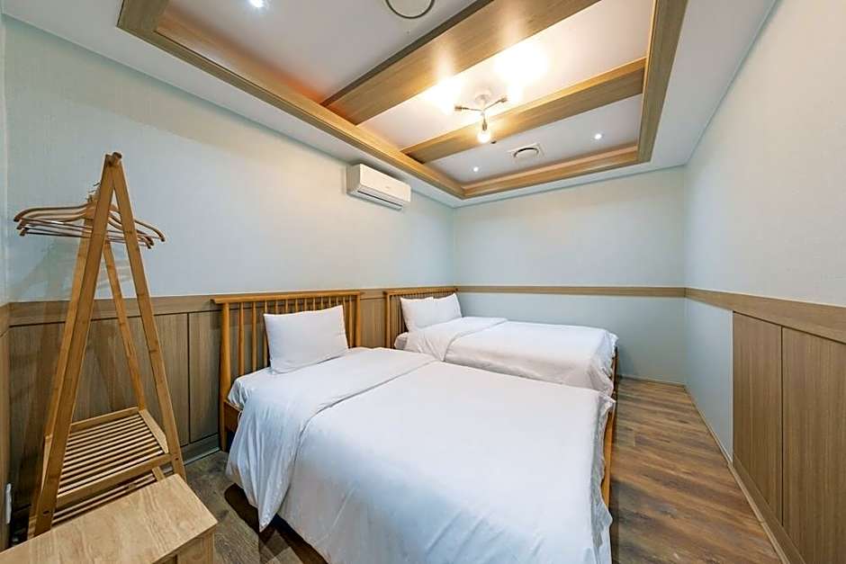 Gangneung Ara Spa Pension