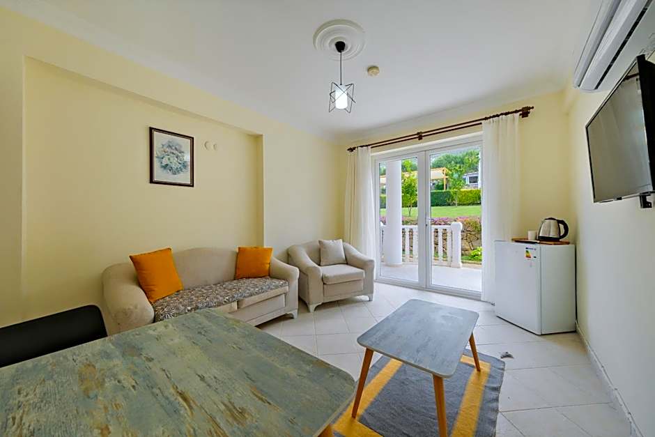 Larimar Suite Hotel