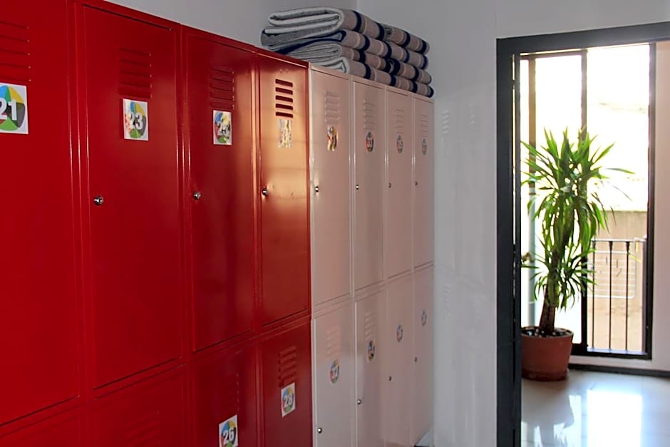 Alternative Creative Youth Hostel Barcelona