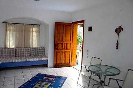 Deluxe Suite with Sea View