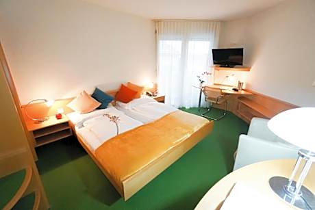 Double Room with Private Bathroom