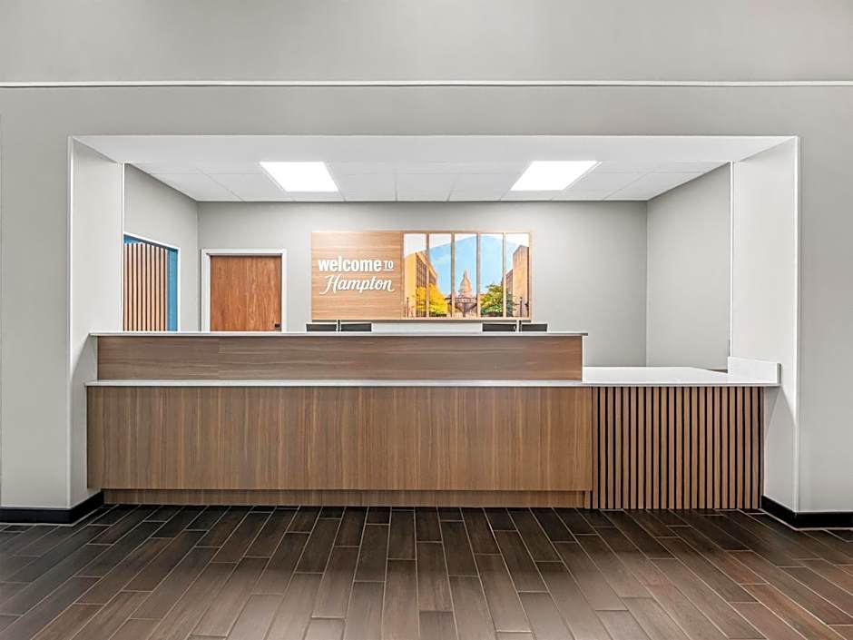 Hampton Inn & Suites East Lansing/Okemos