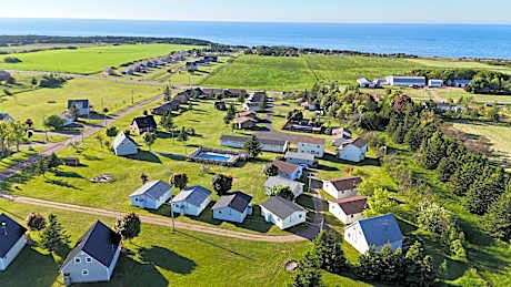 Cavendish Country Inn & Cottages