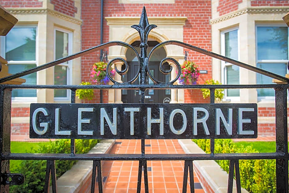 Studios At Glenthorne