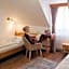 Hotel Salamander - Garni