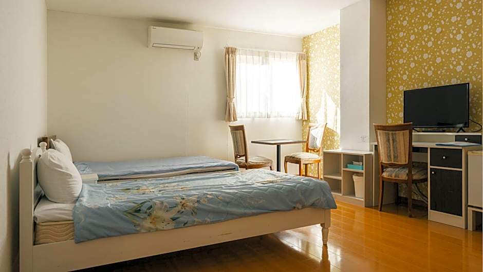 Hotel Swan Lake Nagara