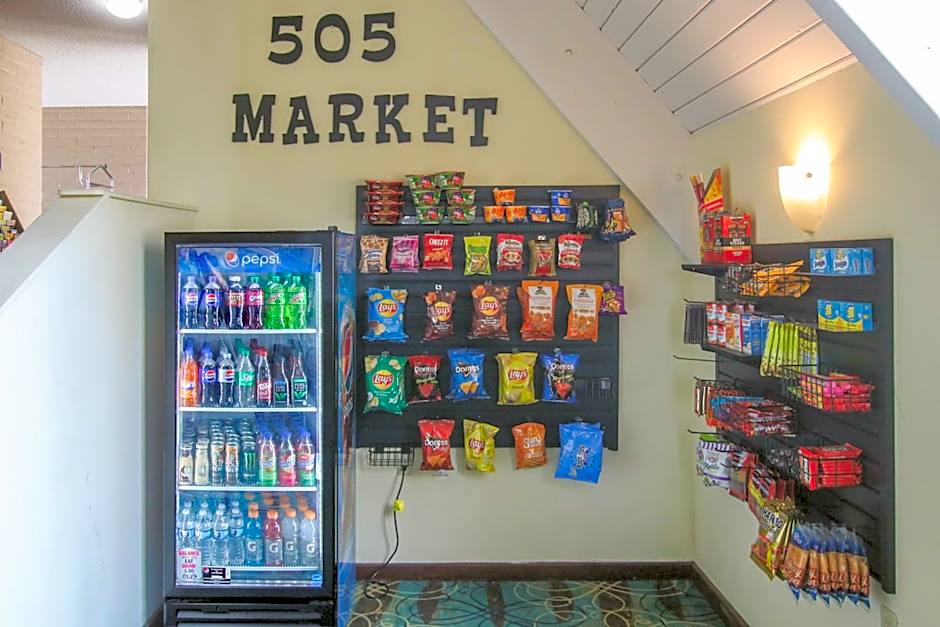 Hotel 505