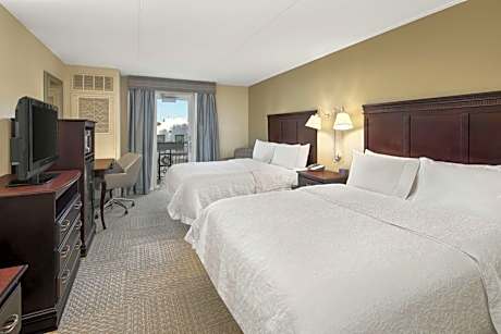 2 Qns Beds Lg Balcony 3Rd Fl Nonsmoking