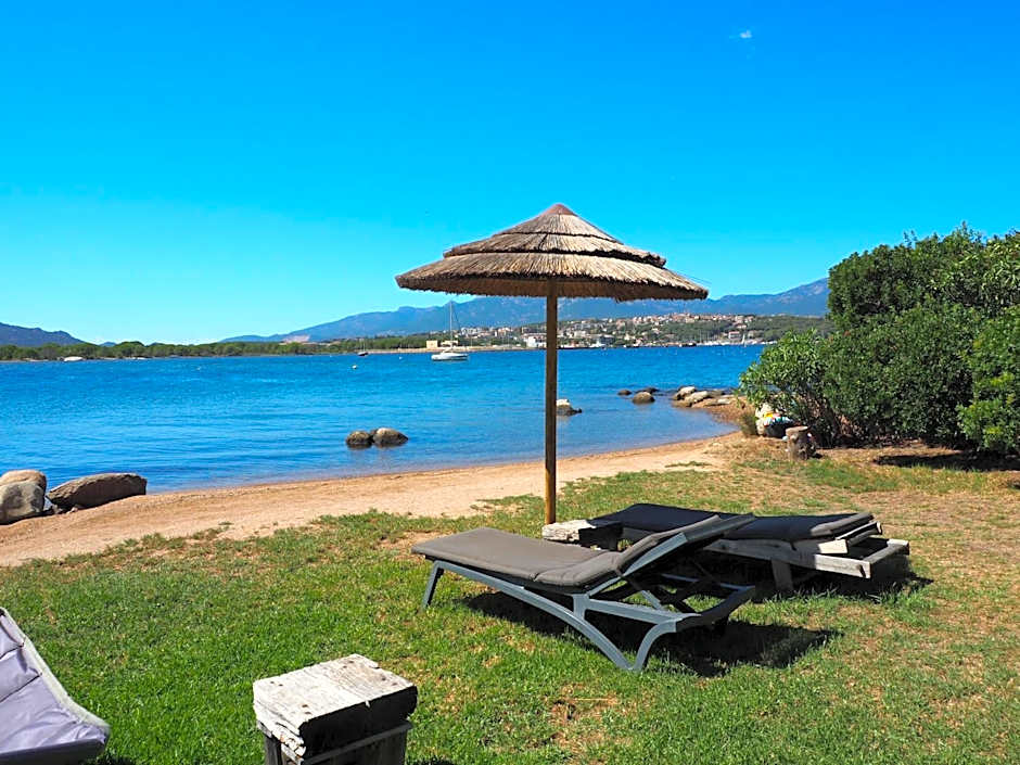 Maranatha, front de mer avec plage