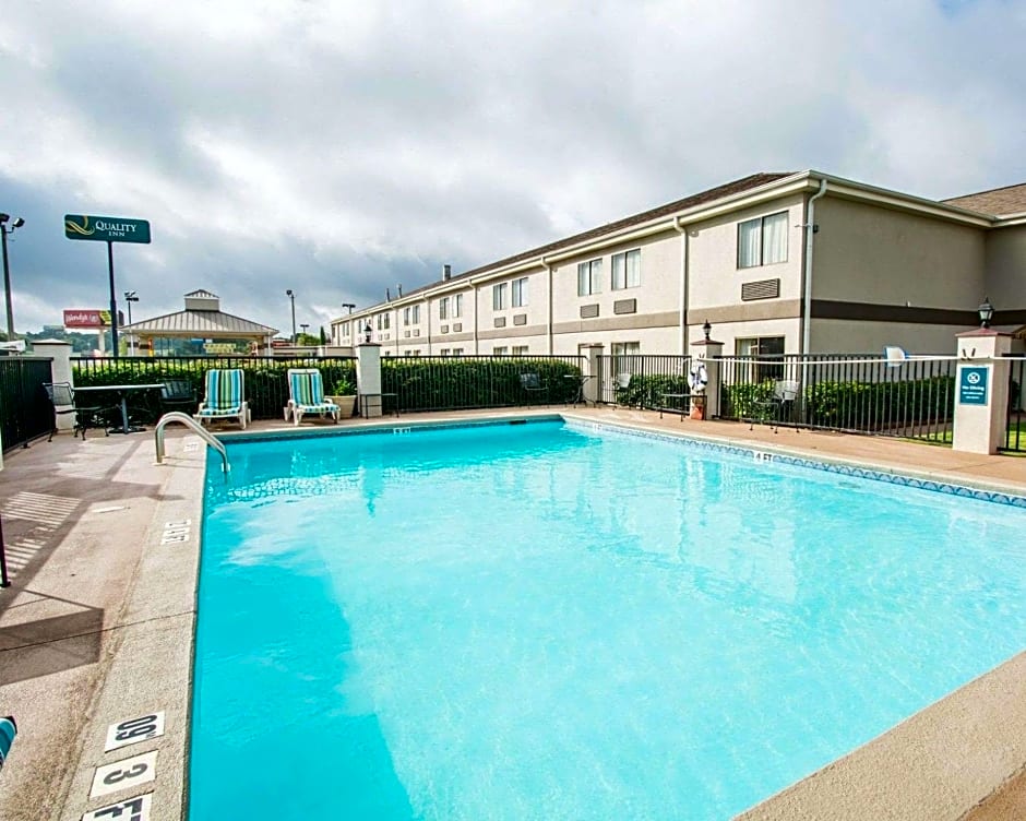 Quality Inn Prattville I-65
