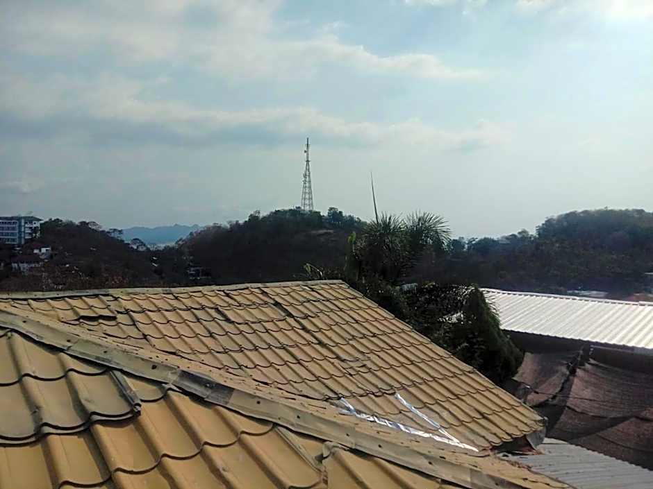Tarsan Homestay
