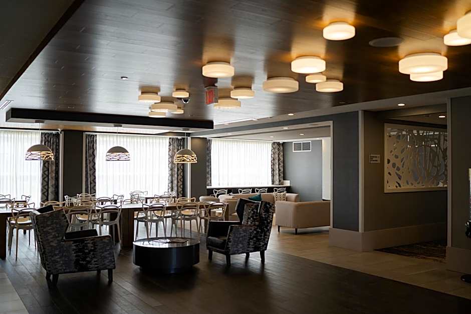 Best Western Plus Airdrie Gateway