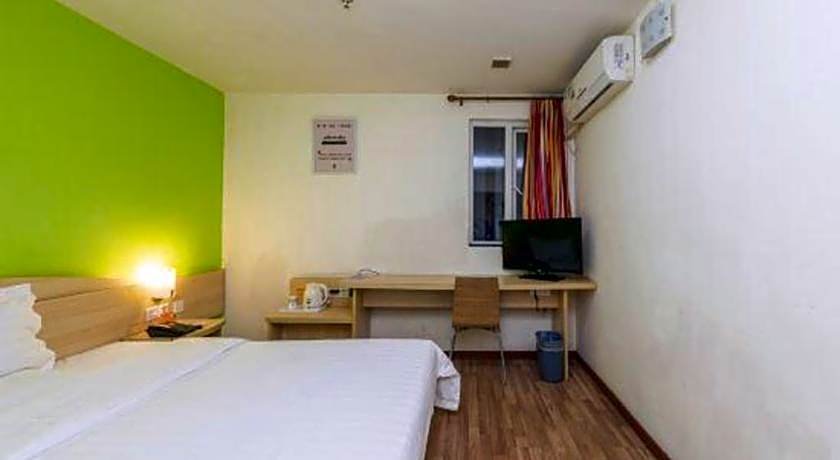 7 Days Inn Guangzhou East Station Yantang Tianpingjia Metro Station