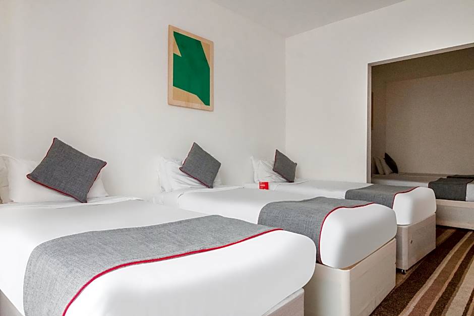 OYO Flagship Cardiff Central