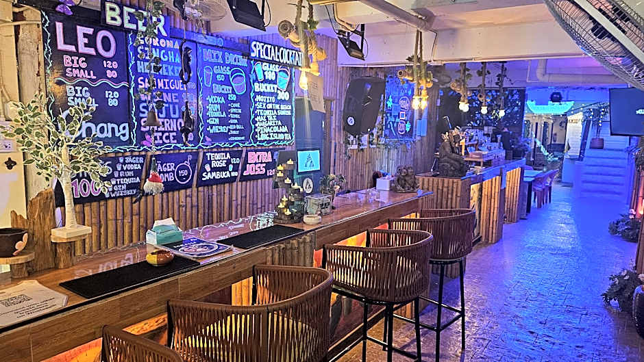 Hideout Hostel