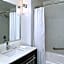 Four Points By Sheraton Edmonton Gateway