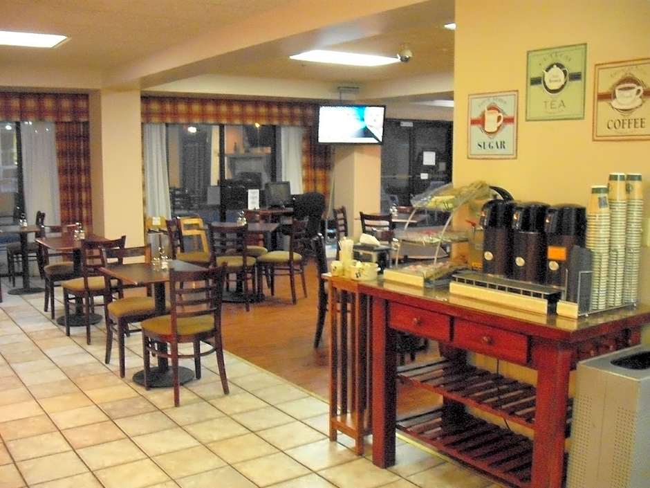 Mountain Inn & Suites