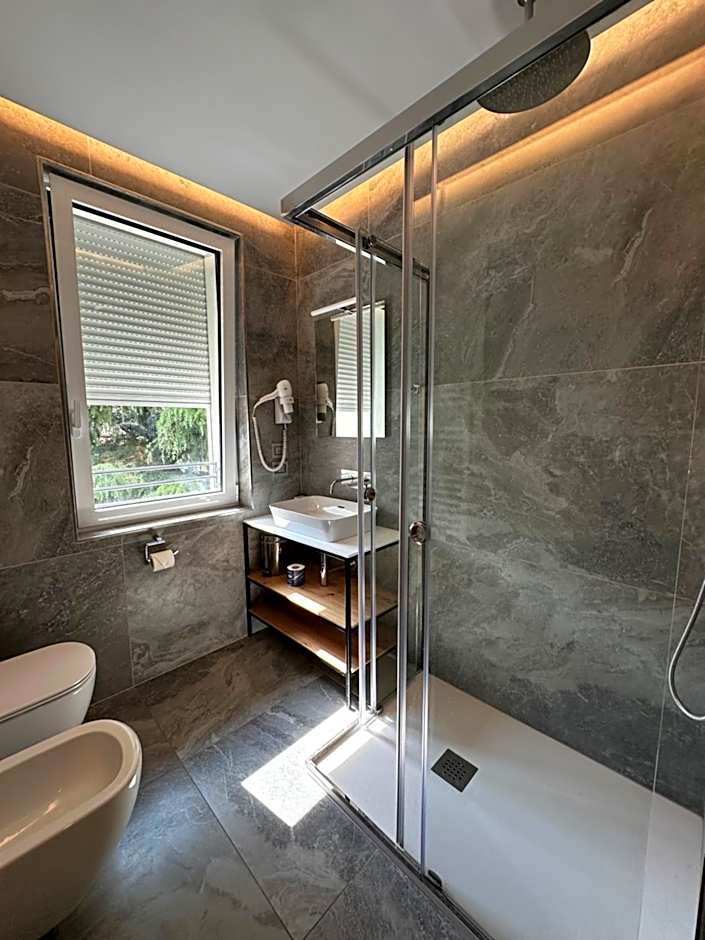 GRANDI 32 Boutique Residence