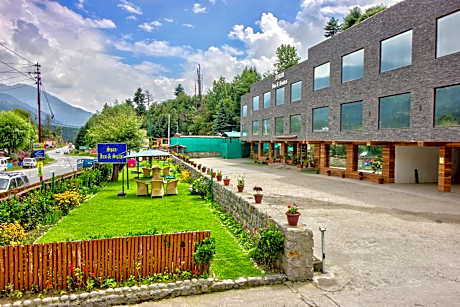 Span Inn Suites Manali