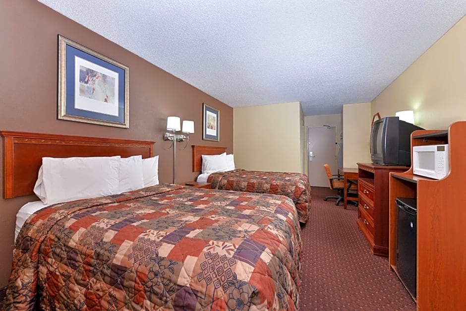 Americas Best Value Inn Tulsa at I-44