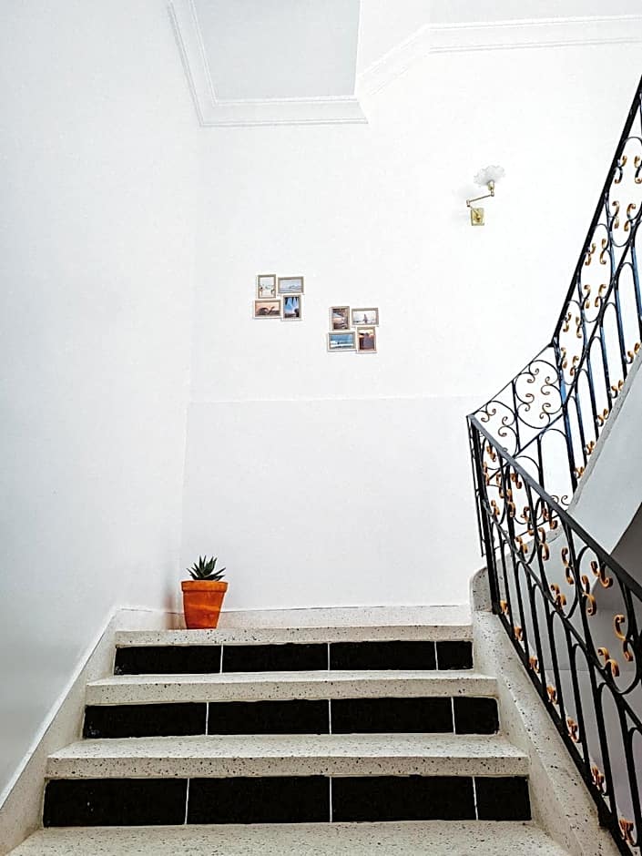 cactus surf house